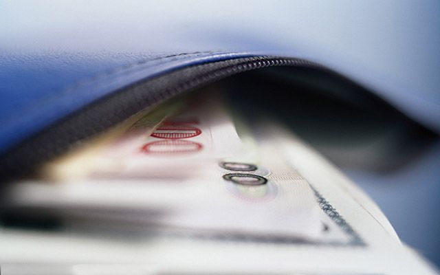 黄金价格持续飙升！黄金类上市公司有望受益